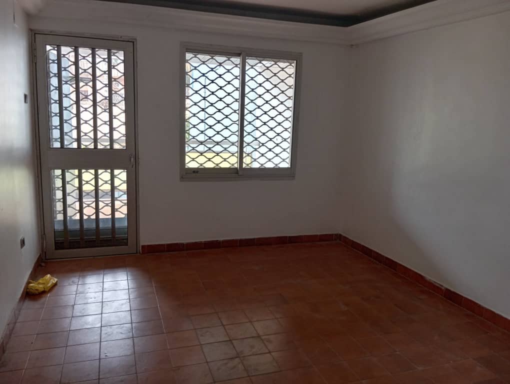 Villa à louer, Bastos, Yaoundé 