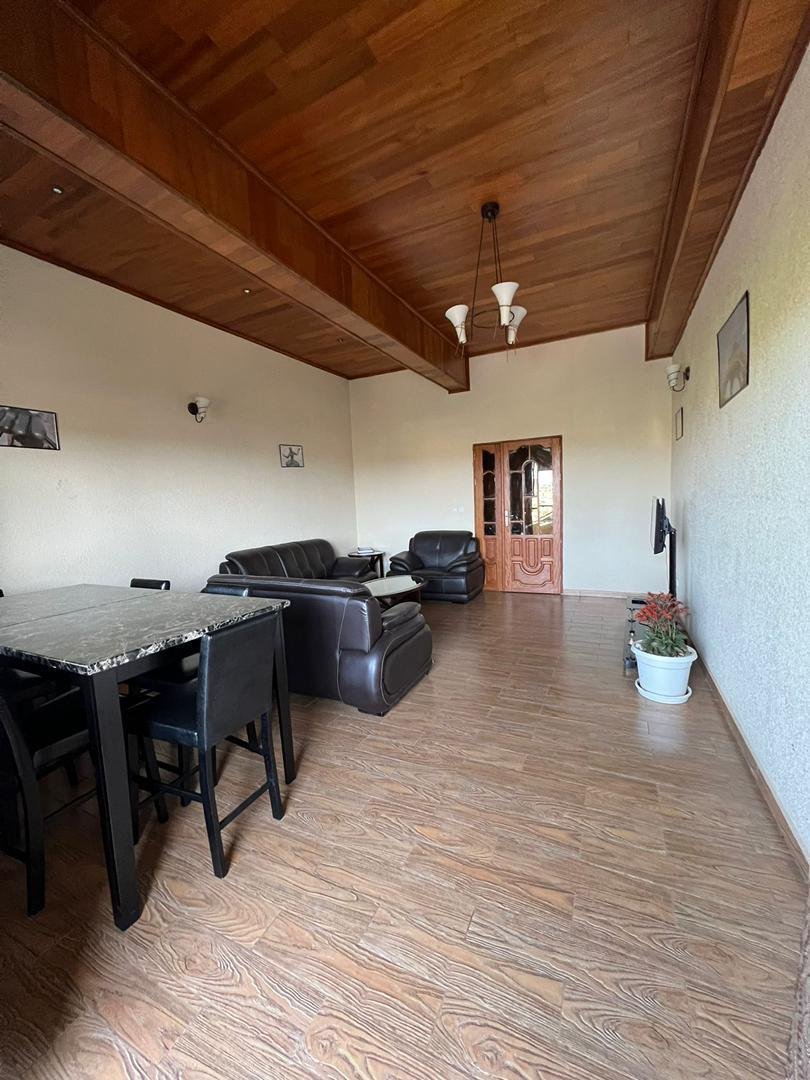 Appartement meublé à vendre, Odza, Yaoundé 