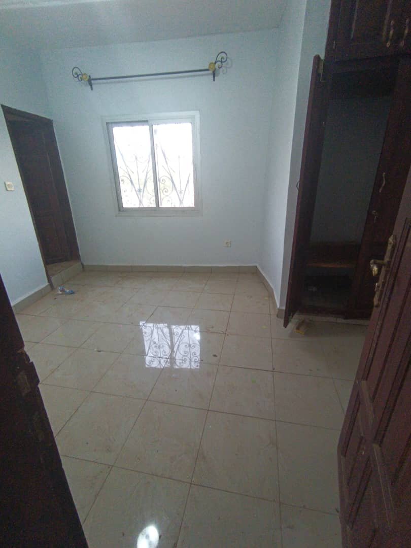 studio moderne à louer jouvence, Yaoundé 