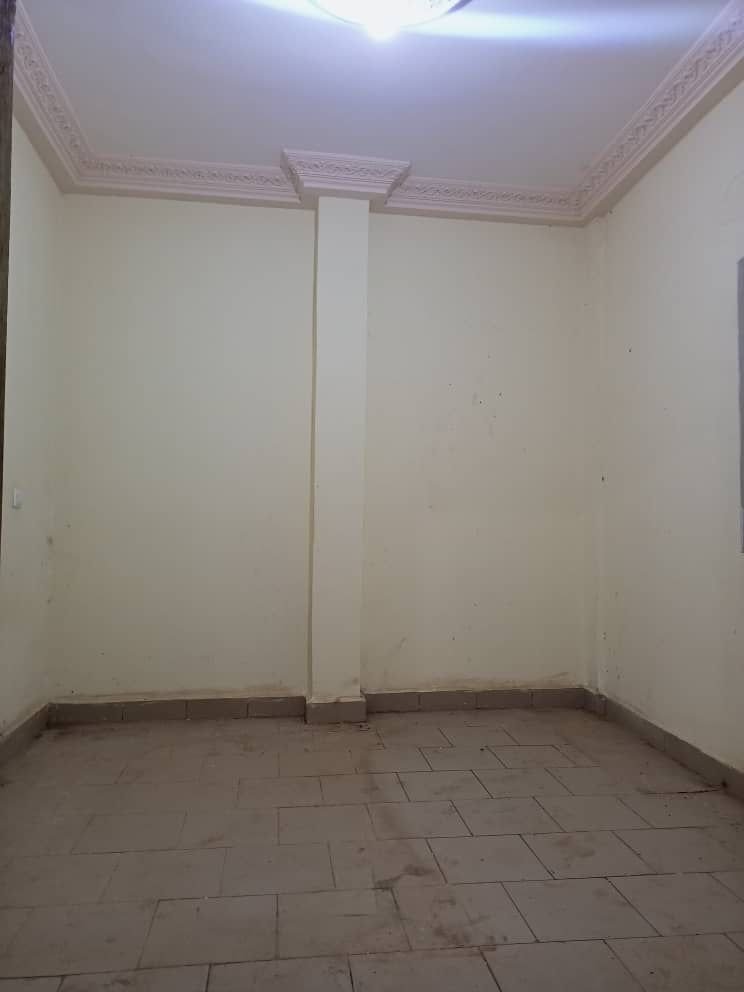 Studio à louer, Etougebe, Yaoundé 