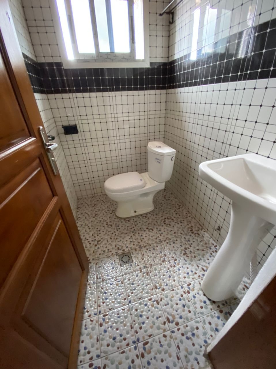 Appartement à louer, Damas, Yaoundé 