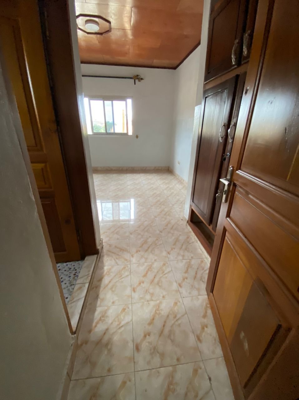 Appartement à louer, Damas, Yaoundé 