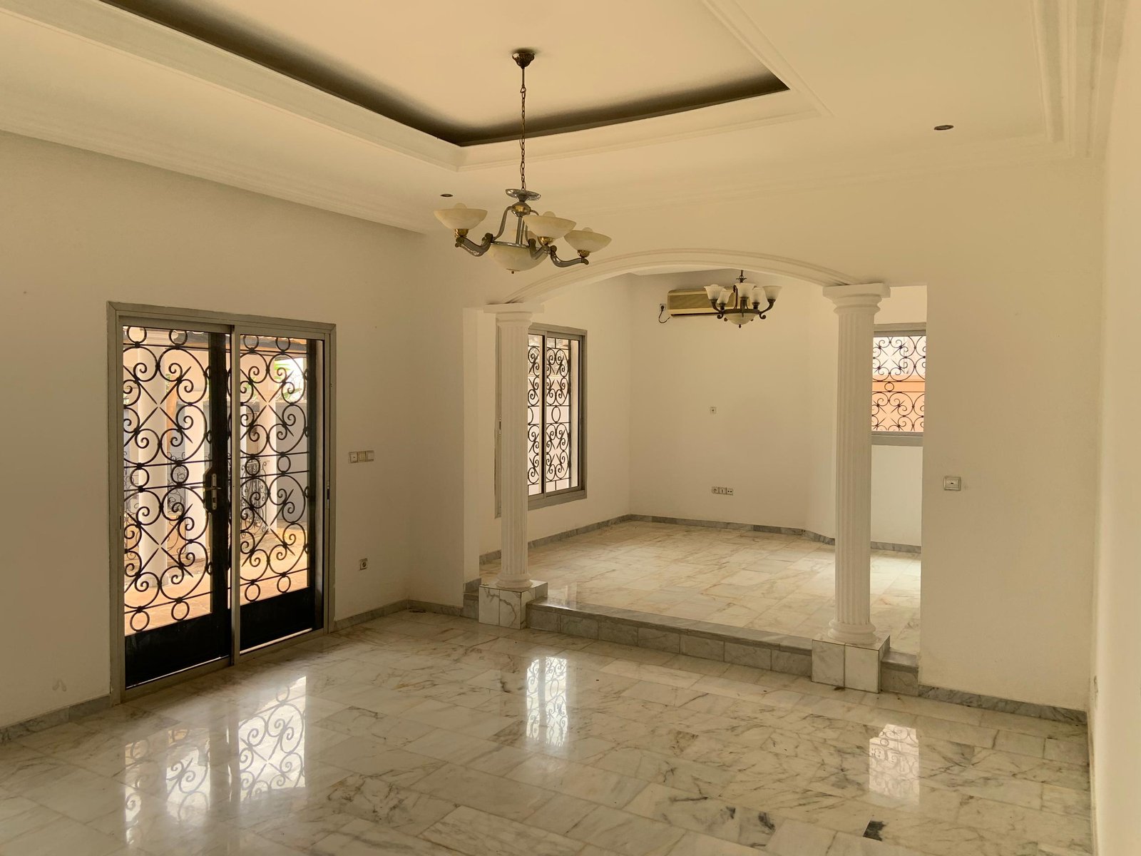 Villa à louer, Fouda, Yaoundé 