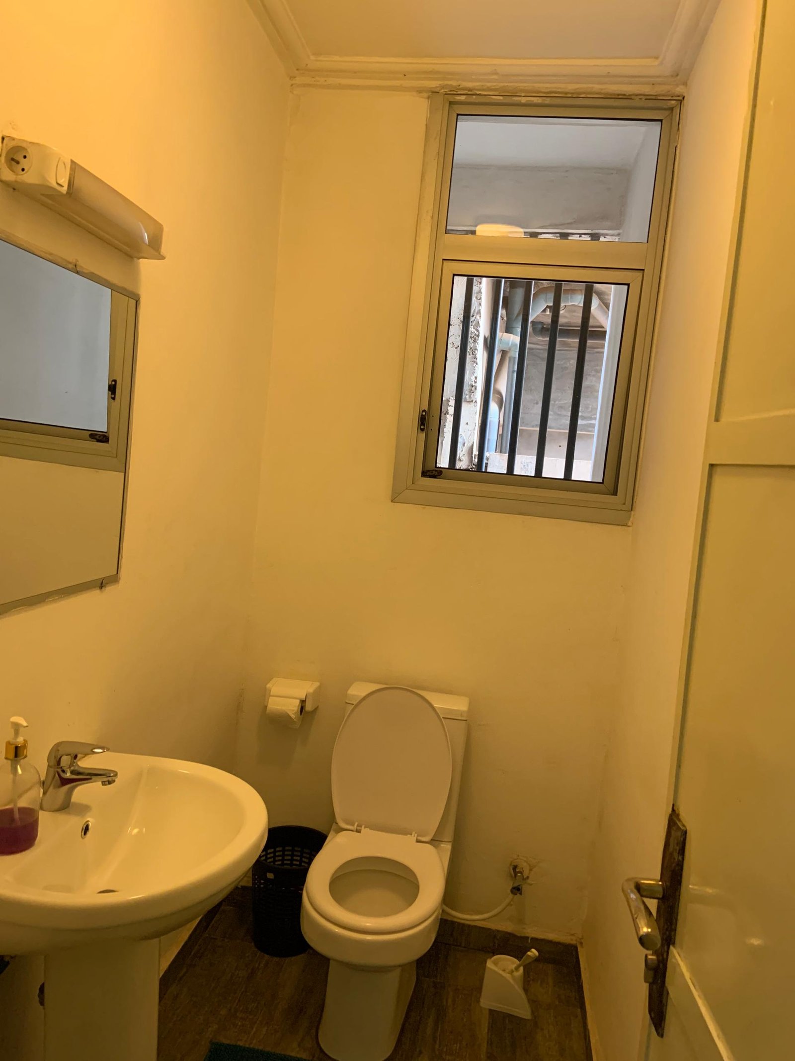Appartement meublé à louer, Omnisport, Yaoundé  