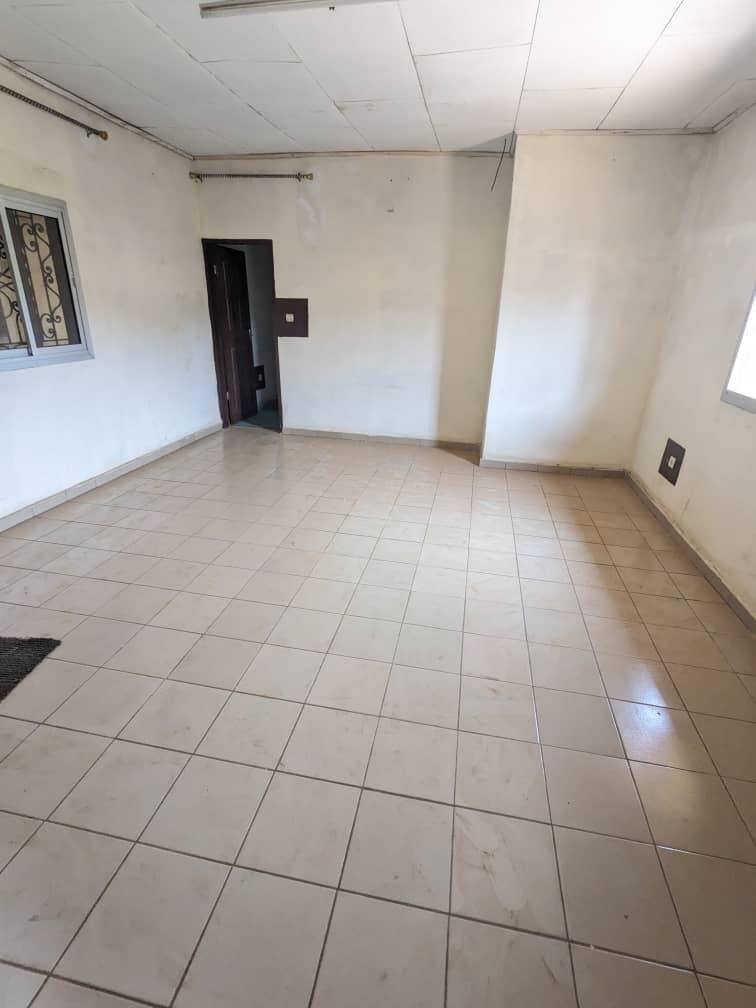 Studio moderne à louer, Olembe, Yaoundé 