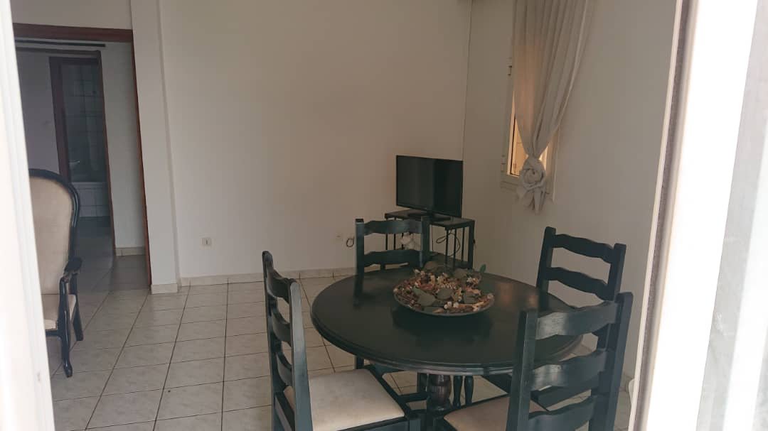 Appartement meublé à louer, Omnisport, Yaoundé 