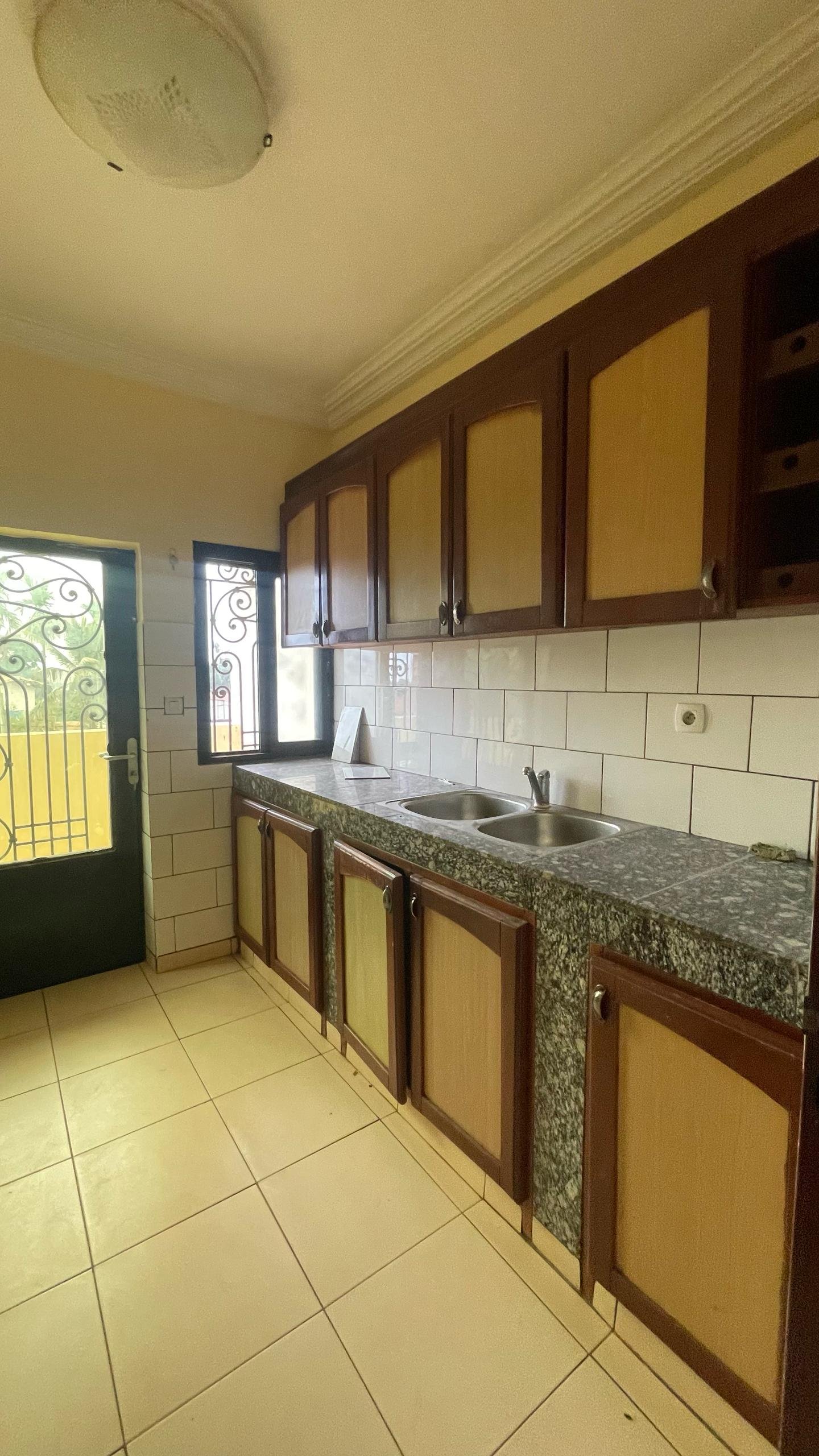 Appartement à louer, Ngousso, Yaoundé 