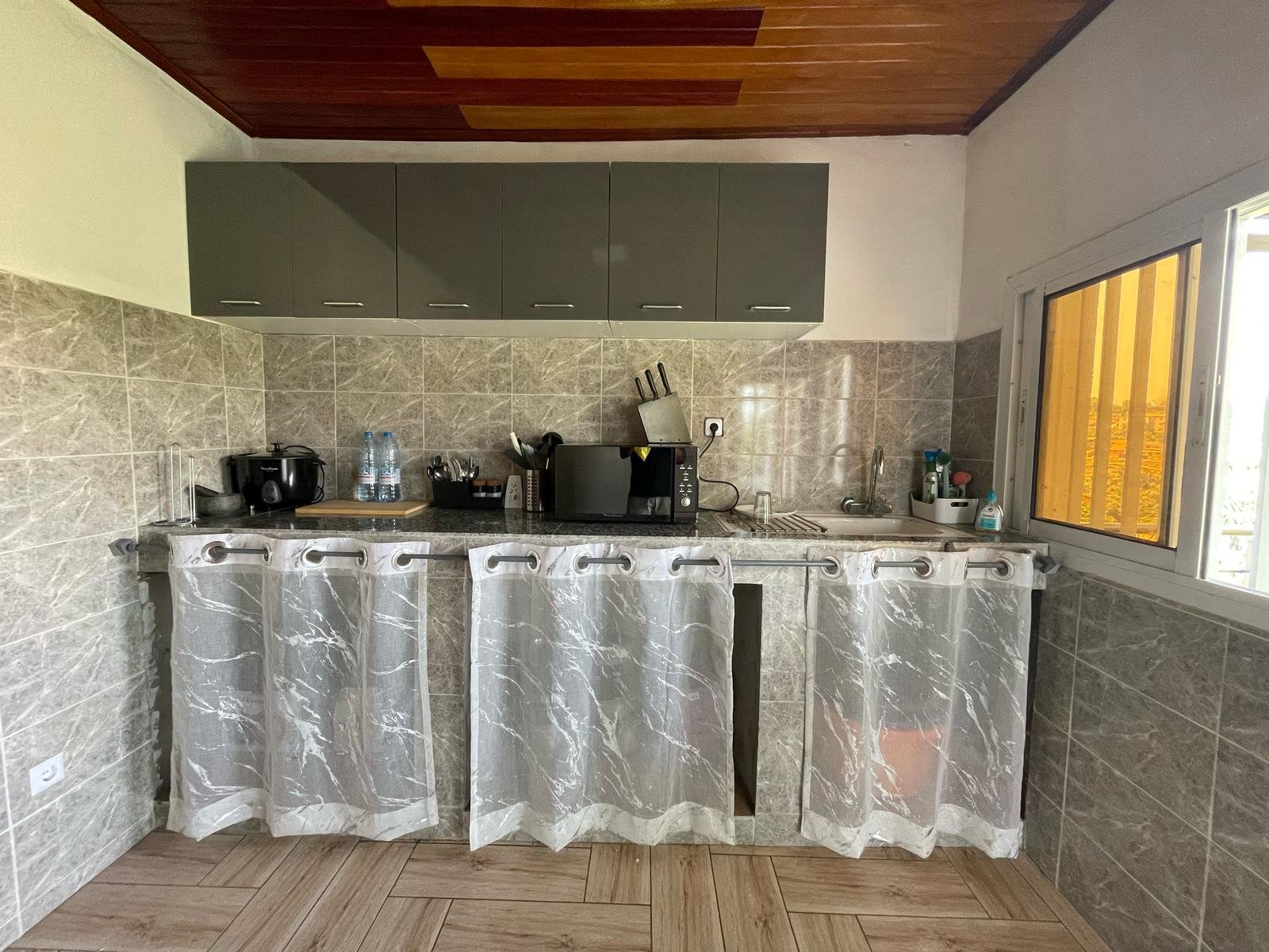 Appartement meublé à louer, Odza, Yaoundé  