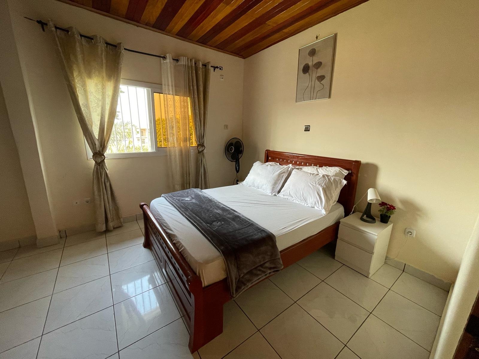 Appartement meublé à louer, Odza, Yaoundé  