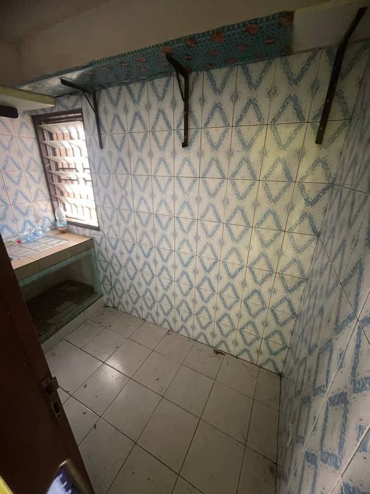 Studio moderne à louer, Biyem Assi, Yaoundé 