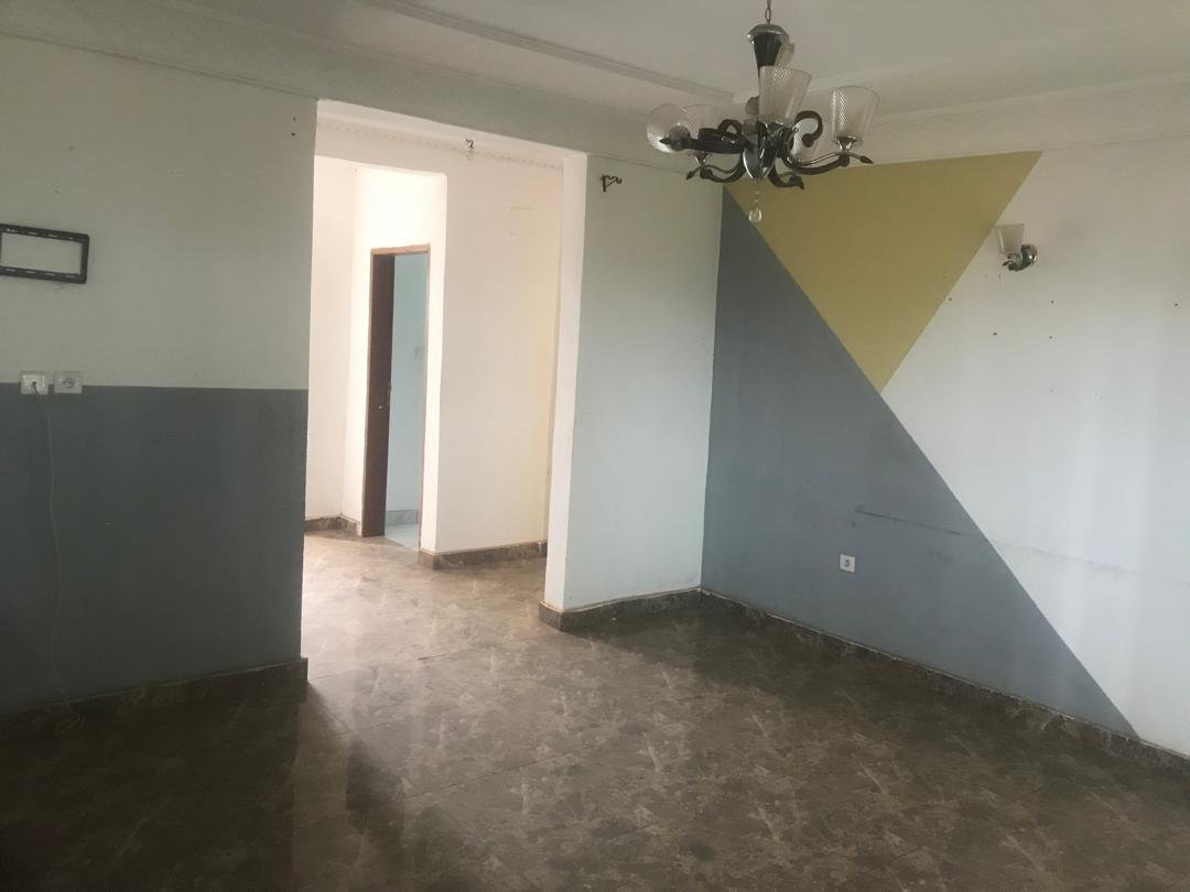 Appartement à louer, Olembe, Yaoundé  