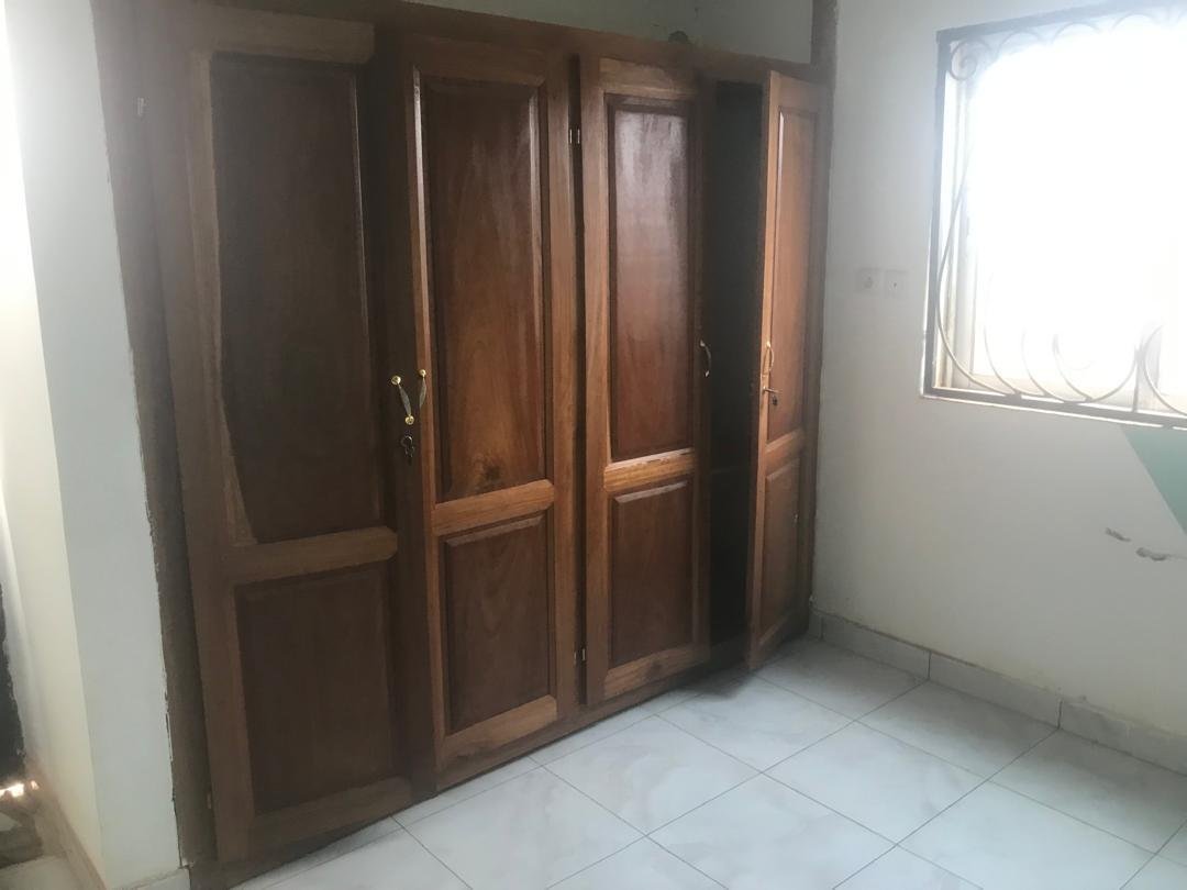 Appartement à louer, Olembe, Yaoundé  