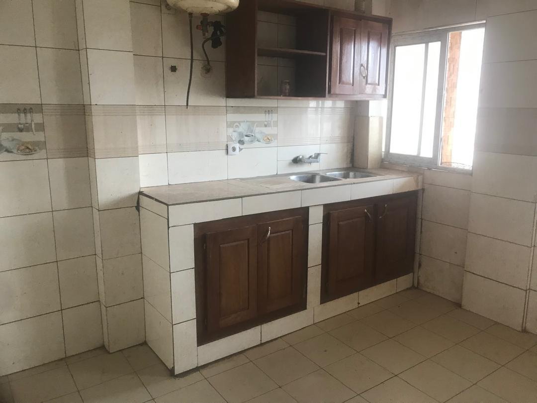 Appartement à louer, Olembe, Yaoundé  