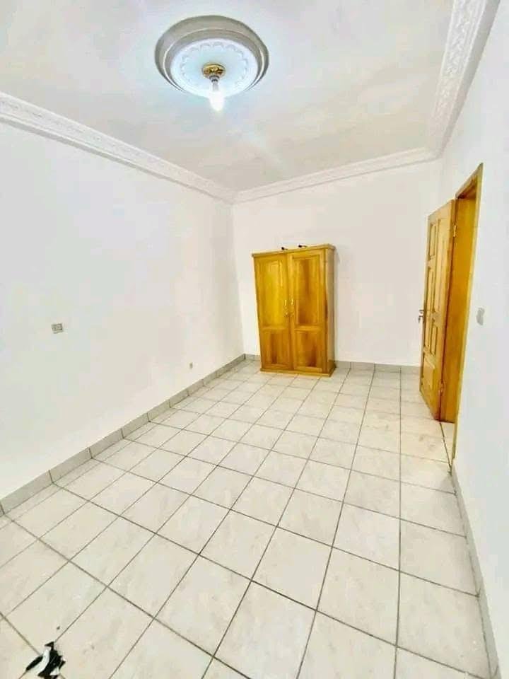 Appartement à louer, Biyem assi, Yaoundé 