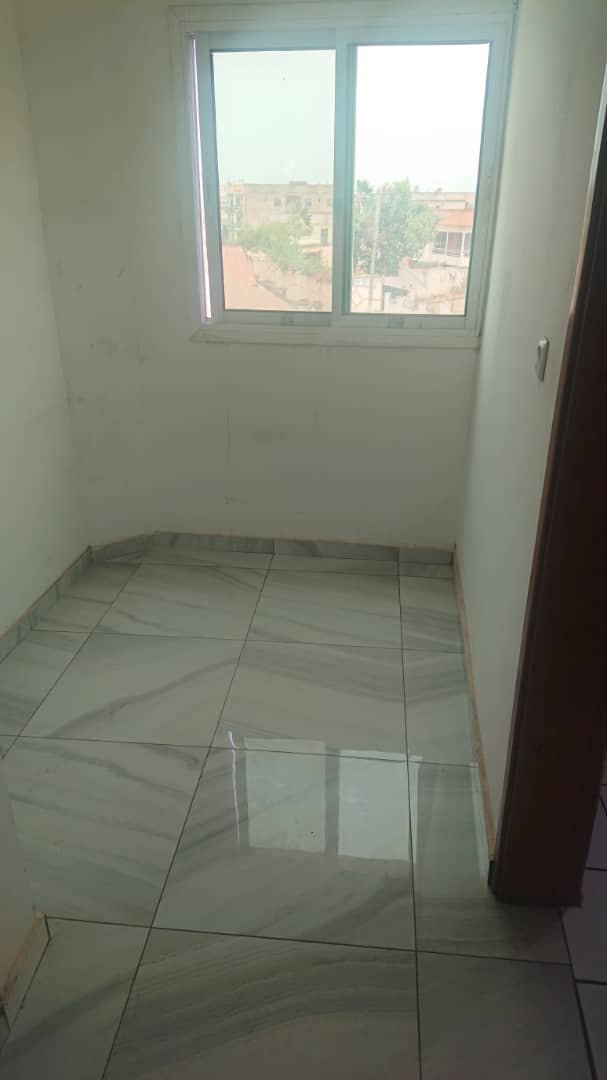 Appartement à louer, Santa barbara, Yaoundé 