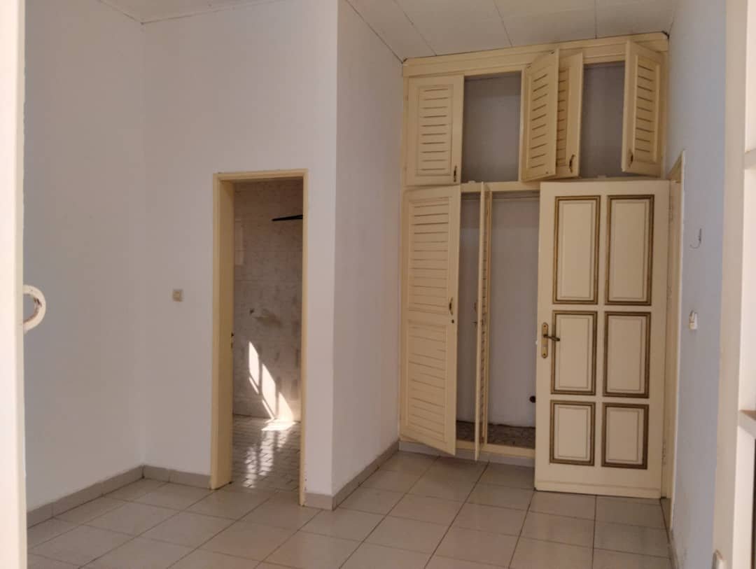 Duplex à louer, Golf, Yaoundé 