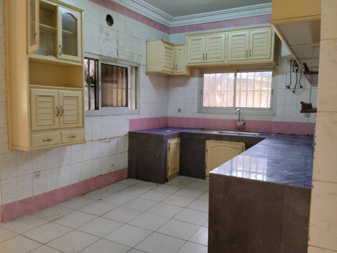 Duplex à louer, Golf, Yaoundé 