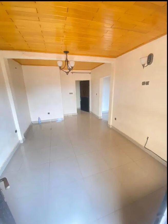 Studio moderne à louer, Olembe, Yaoundé 