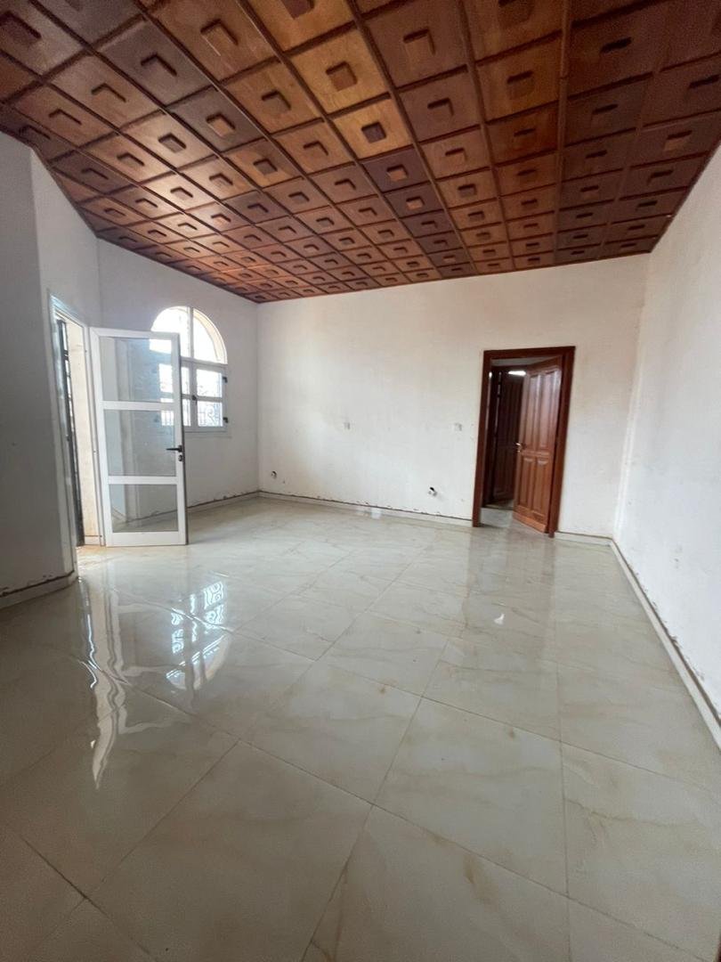 Duplex 500m2 neuf jamais habité à vendre à Odza Yaoundé (Centre technique Fecafoot)