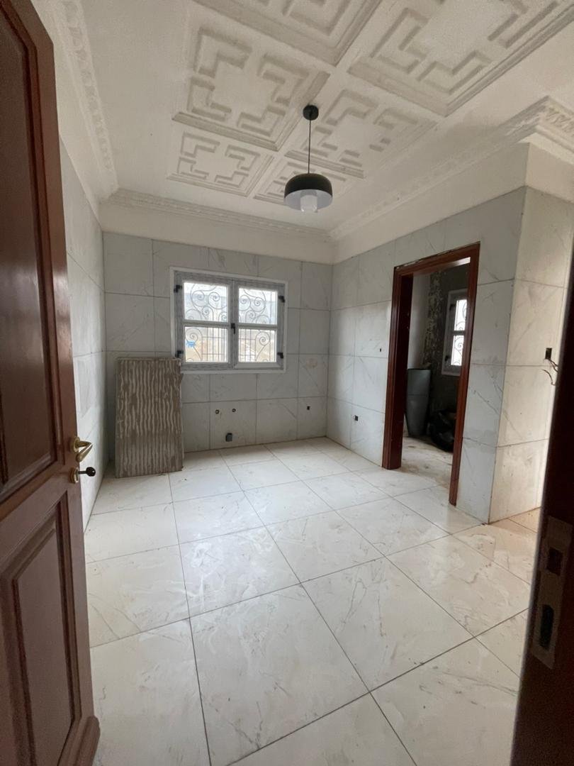 Duplex 500m2 neuf jamais habité à vendre à Odza Yaoundé (Centre technique Fecafoot)
