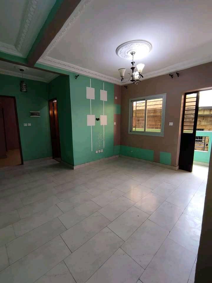 Studio moderne à louer, Obam, Yaoundé 