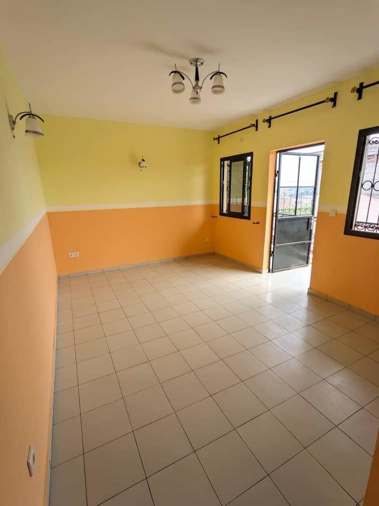 Studio moderne à louer, Emana, Yaoundé 