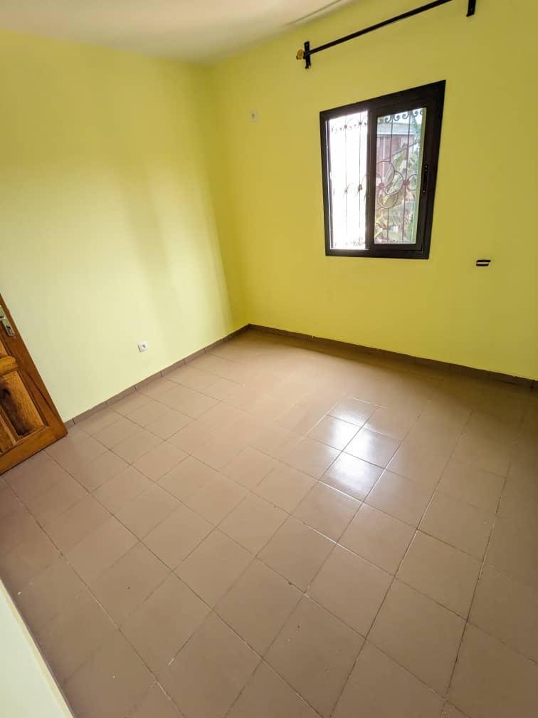 Studio moderne à louer, Emana, Yaoundé 