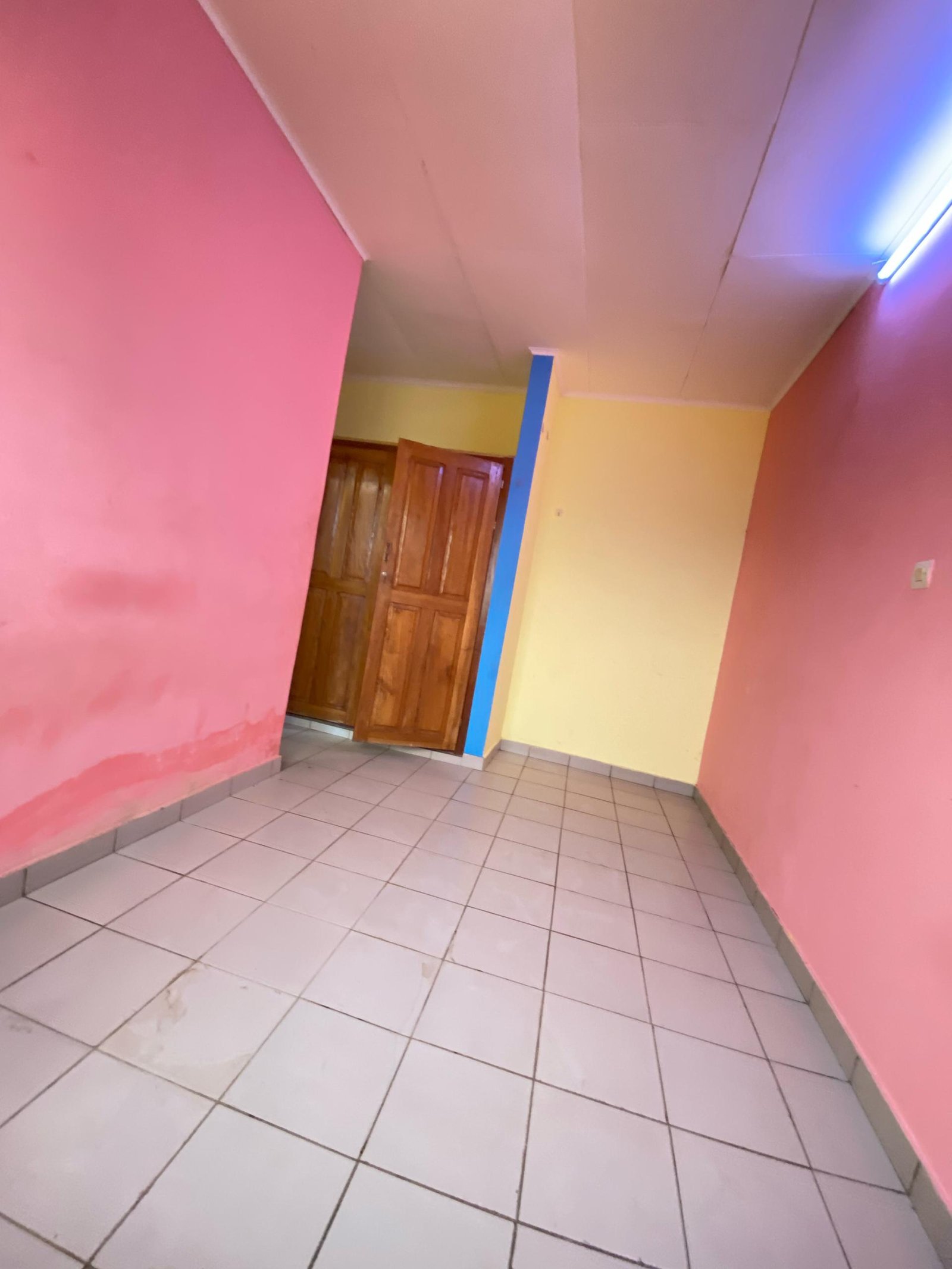 Appartement à louer, Biyem assi, Yaoundé 