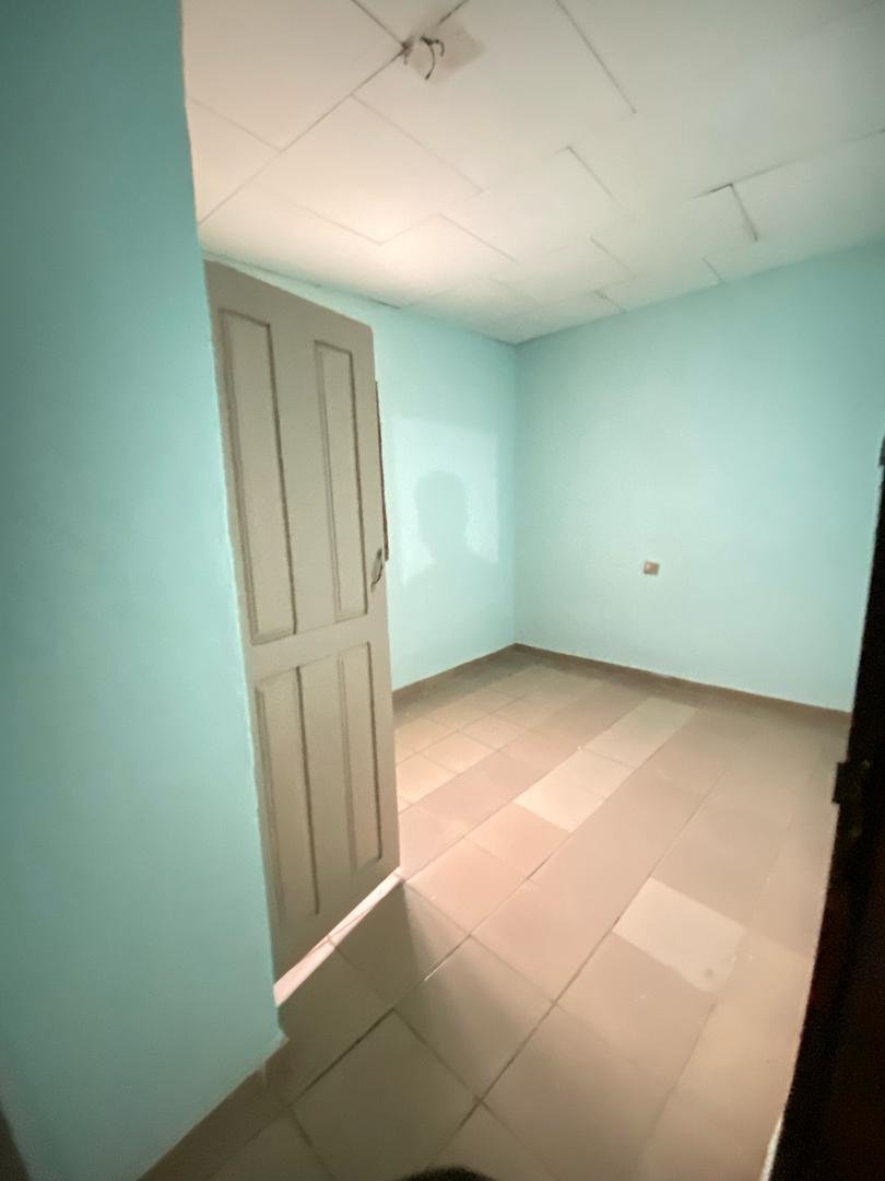 Appartement à louer, Obobogo, Yaoundé 