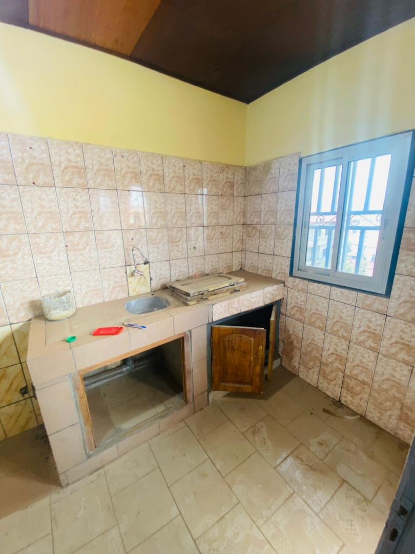 Appartement à  louer, Jouvence, Yaoundé 