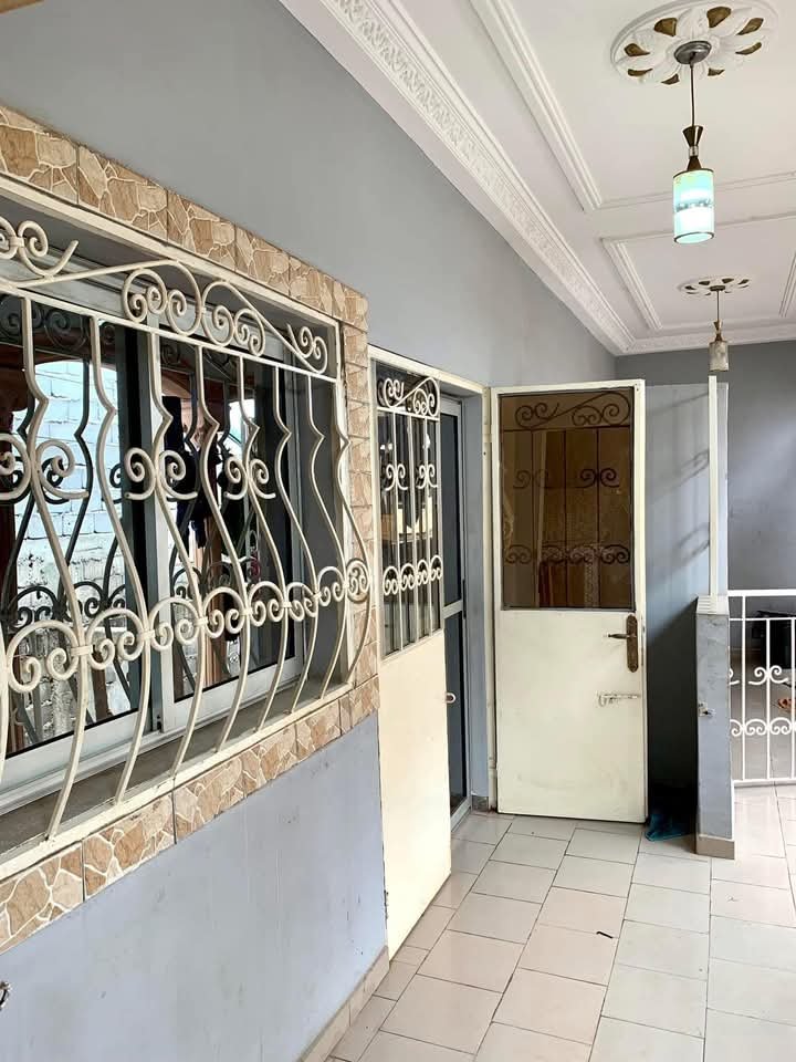 Appartement à louer, Fougerole, Yaoundé 