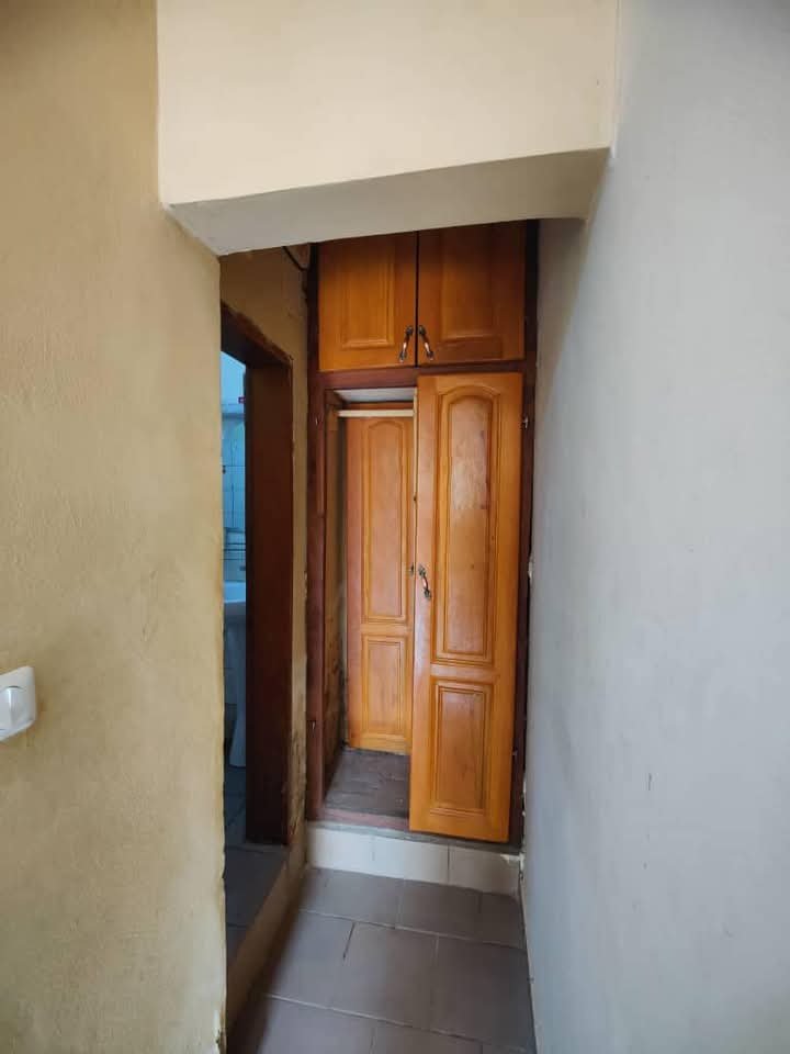 Chambre moderne à louer, Messassi, Yaoundé 