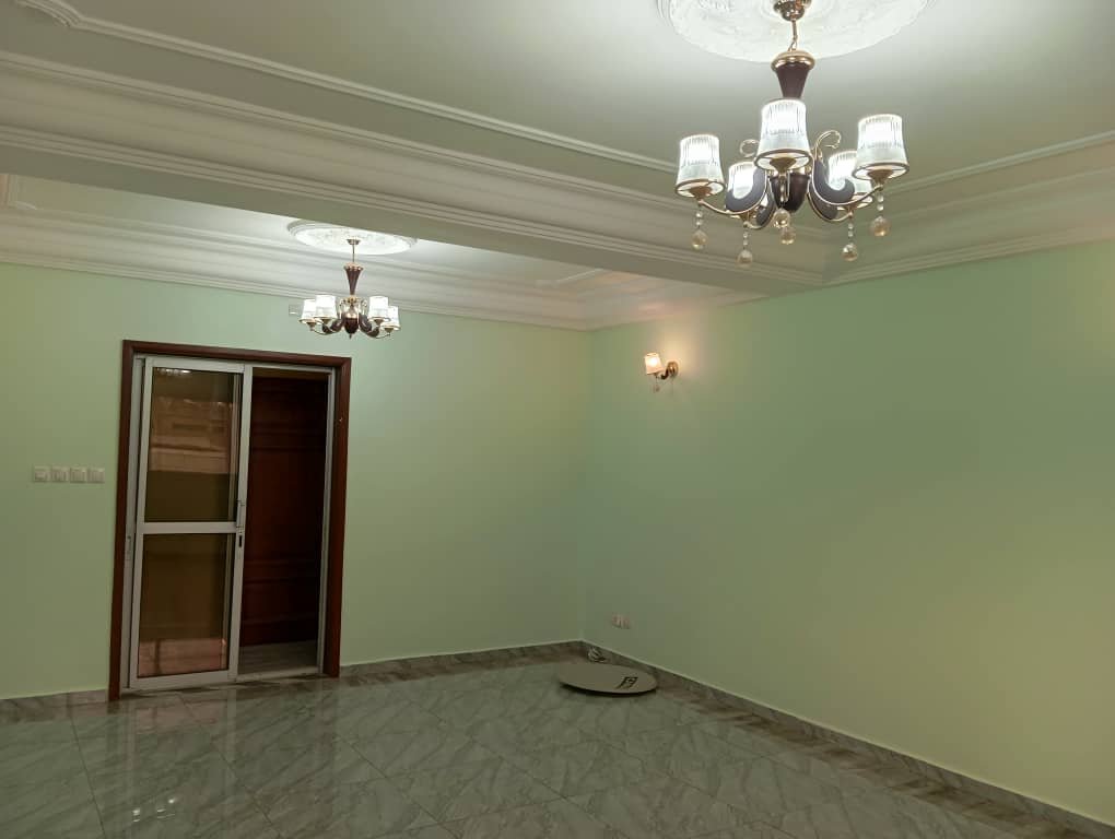 Appartement à louer, Omnisport, Yaoundé 