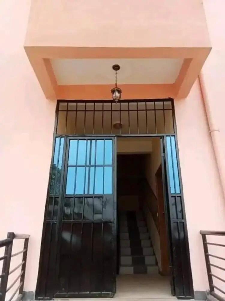 Chambre moderne à louer, Titi garage, Yaoundé 