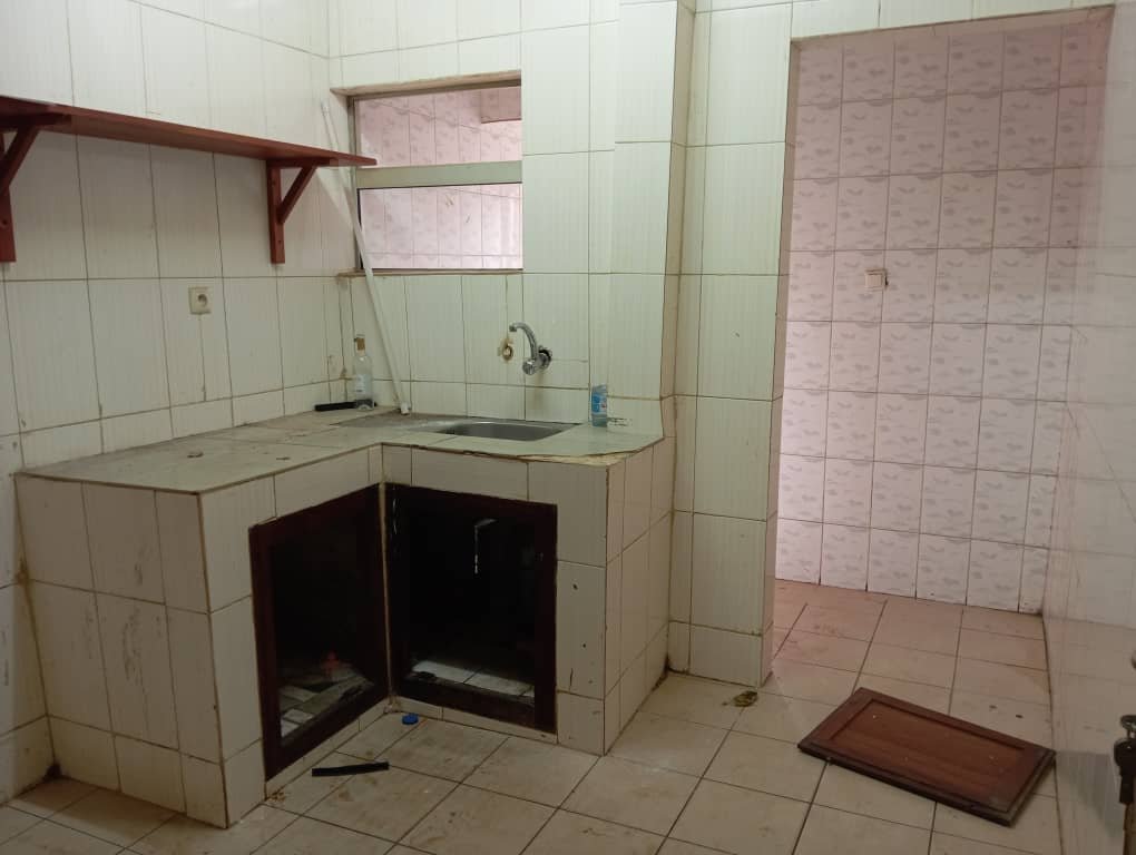 Appartement à louer, Santa Barbara, Yaoundé 
