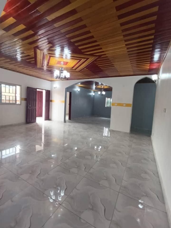 Appartement à louer, Awae escalier, Yaoundé 