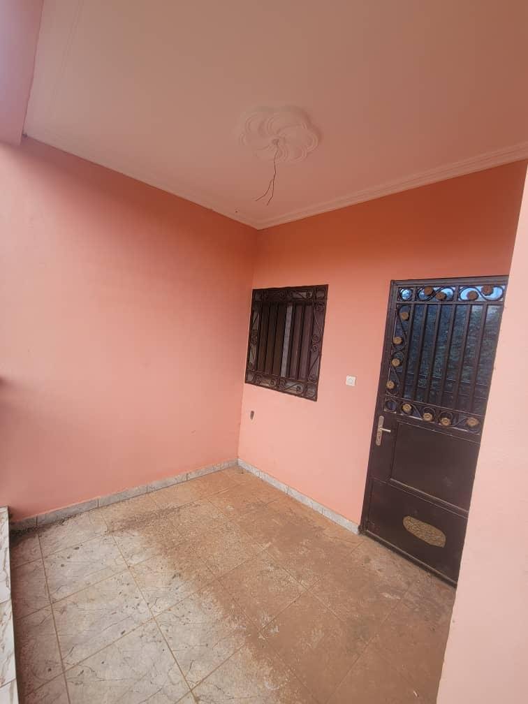 Studio moderne à louer, Ngousso, Yaoundé 