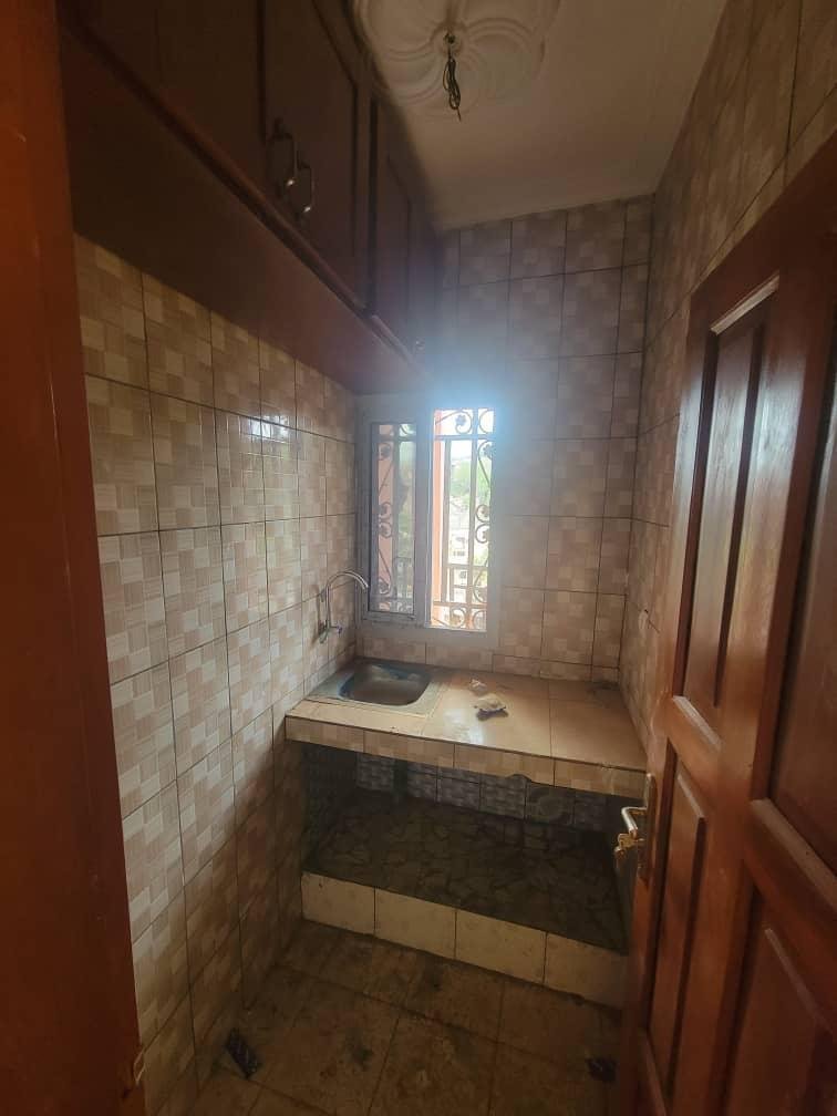 Studio moderne à louer, Ngousso, Yaoundé 