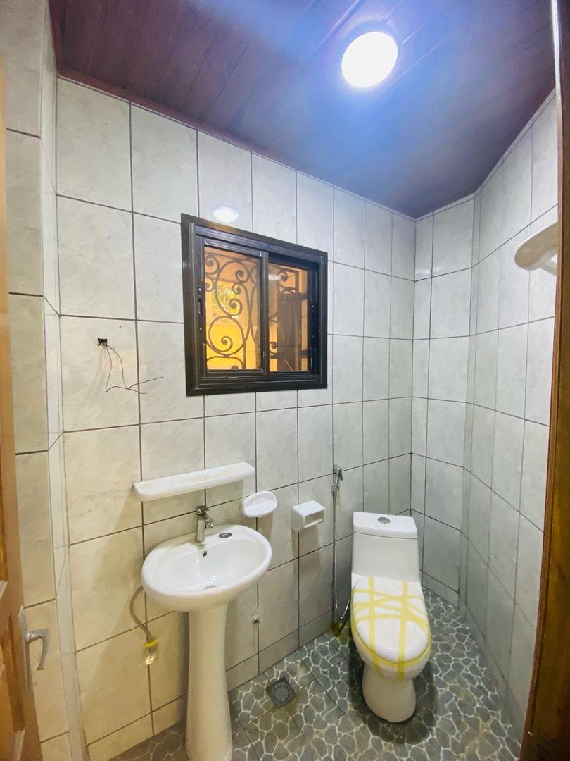 Appartement à louer, Odza, Yaoundé 