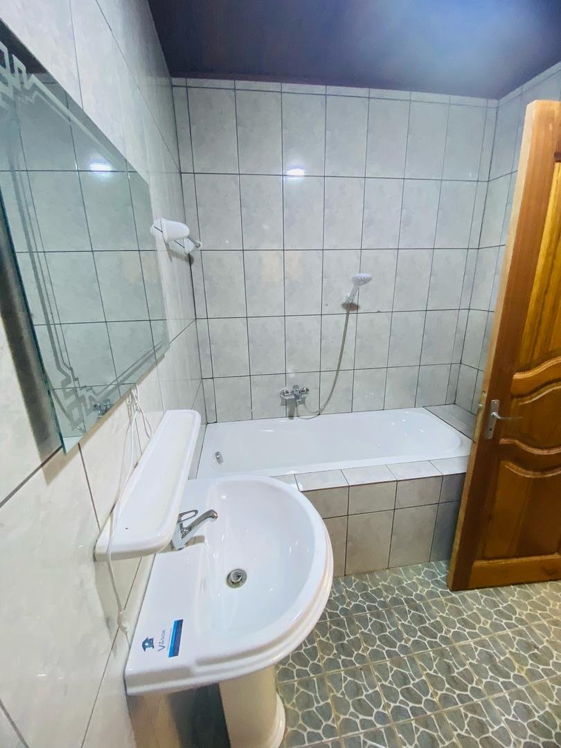 Appartement à louer, Odza, Yaoundé 