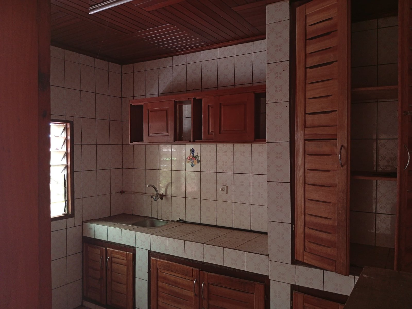Superbe Appartement de 2 Chambres à Louer à Essomba, Yaoundé 