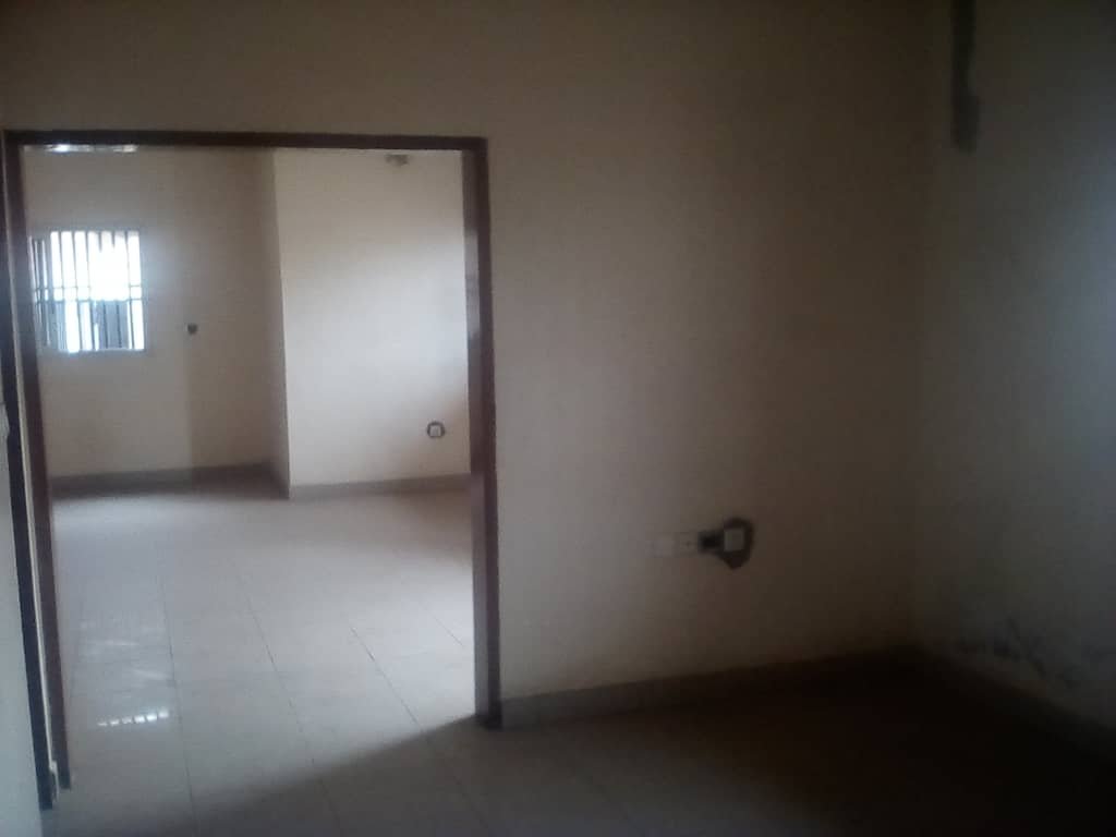 Appartement à louer, Bastos, Yaoundé 