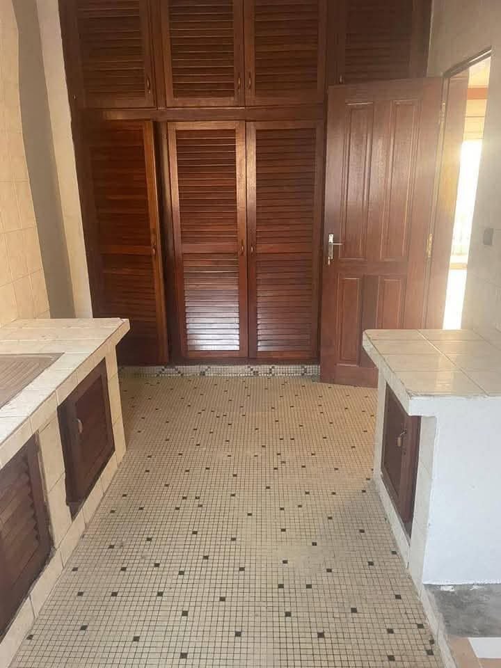 Appartement à louer, Bonapriso, Douala