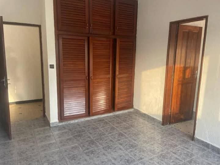 Appartement à louer, Bonapriso, Douala