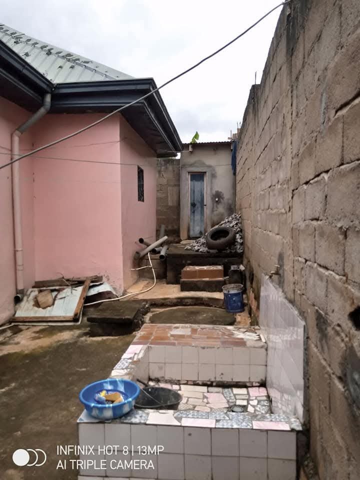 Villa à Vendre, Awae escalier, Yaoundé