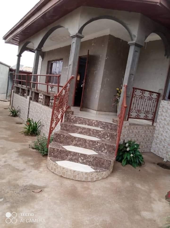 Villa à vendre, Mimboman, Yaoundé