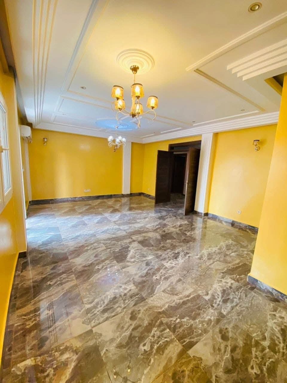 Appartement à Louer, Bonapriso, Douala