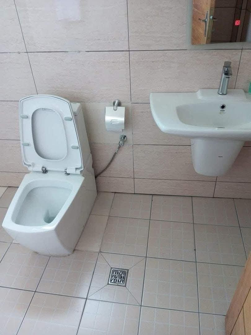 Studio à Louer, Bonapriso, Douala