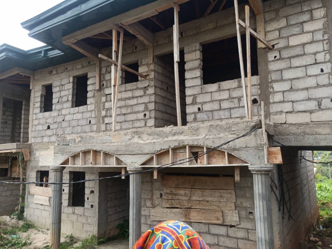 Immeuble à vendre, Nkolfoulou, Yaoundé 