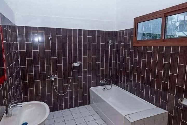 Villa à Louer, Bonapriso, Douala 